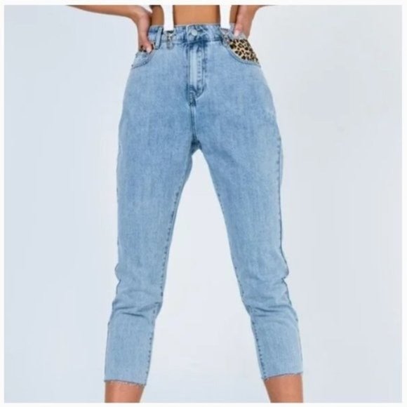 Princess Polly Denim - Princess Polly Leopard Pocket Raw Hem Cropped Jeans Size US 4